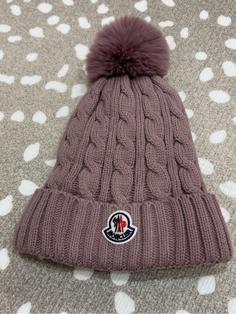 Moncler Faux Fur beanie cableknit logo hat winter mauve purple foldover taupe
